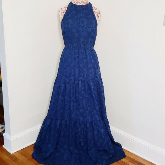 Kimchi Blue Dresses & Skirts - Kimchi Blue Julianna Jacquard Maxi Dress Open Back